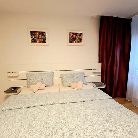 2-zimmer Fuer 4 Person In Essen-steele Apartment *