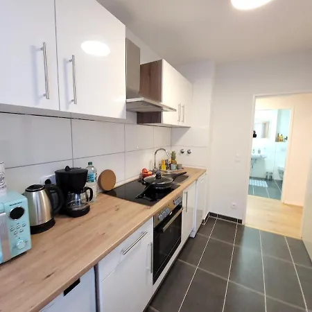 Apartment 2-zimmer Fuer 4 Person In Essen-steele